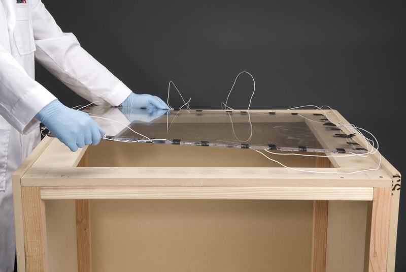 Illustration for article titled Maximum PC Builds a Surface-like Multitouch PC for $350